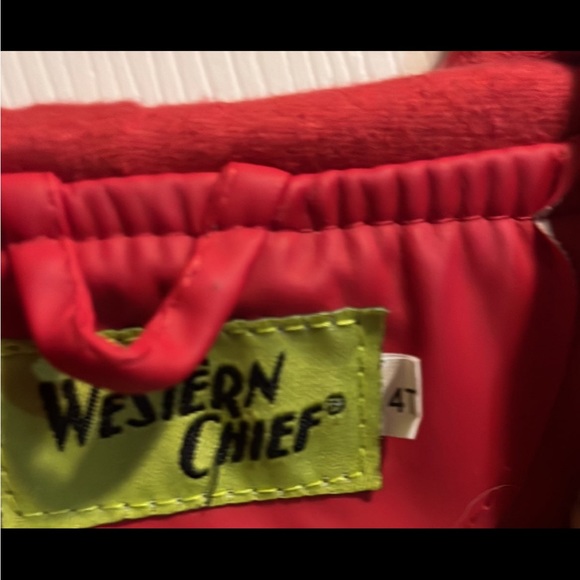 Western Chief Ladybug Raincoat in 4T - Picture 4 of 4